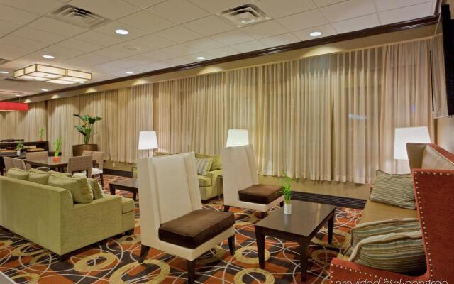 DoubleTree Hotel Baltimore - BWI Airport