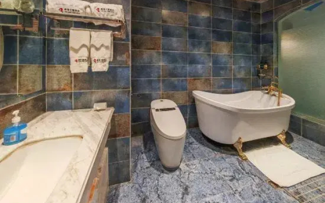Yingxiang Theme Hotel