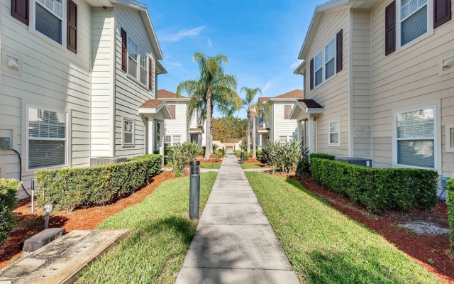 Lucaya Village 21-101