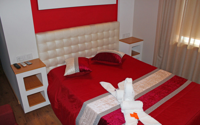 Monte Carlo Love Porto Guesthouse