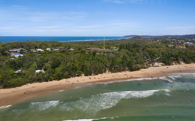 #4 James Cook Apartments