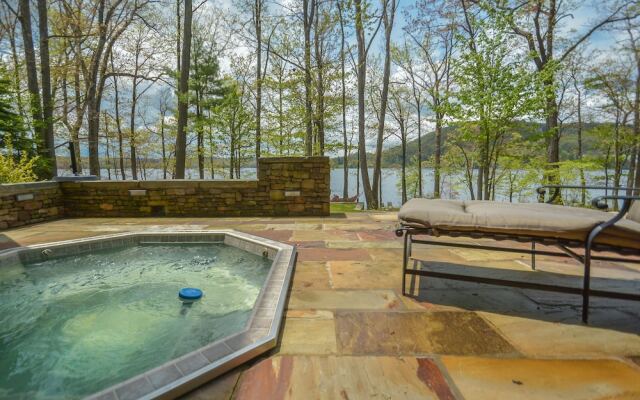 Peaceful Paradise 5 Bedroom House