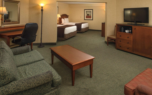 Red Lion Hotel Pasco Airport & Conference Center