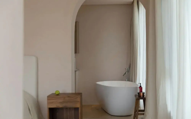 Dali Shuanglang Luna Seaview Hotel