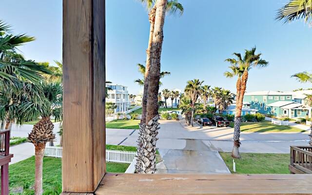 Beachy Keen - Five Bedroom Home