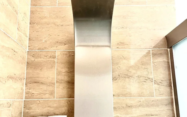 Stunning Marina Views Pool Kayak Island Tours