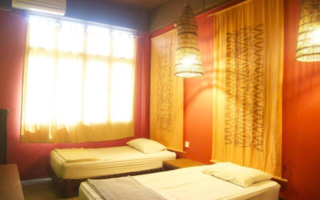 Singgahsana Lodge