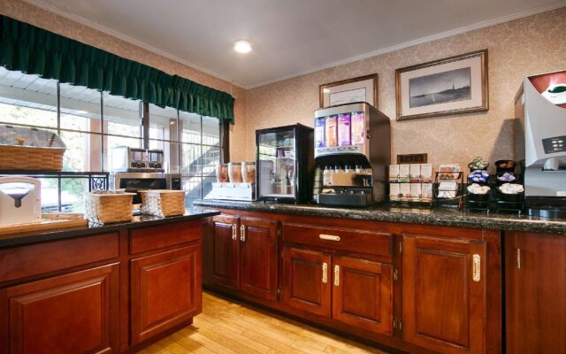 SureStay Plus by Best Western Woodbury Inn