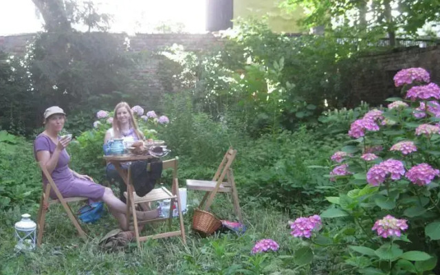 Your sunny, central and quiet home