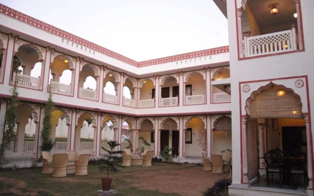 WelcomHeritage Hotel Sirsi Haveli