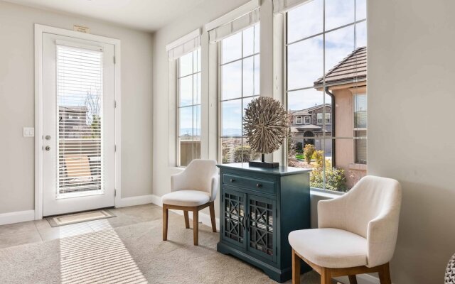 Red Cliffs Getaway 3 Bedroom Townhouse