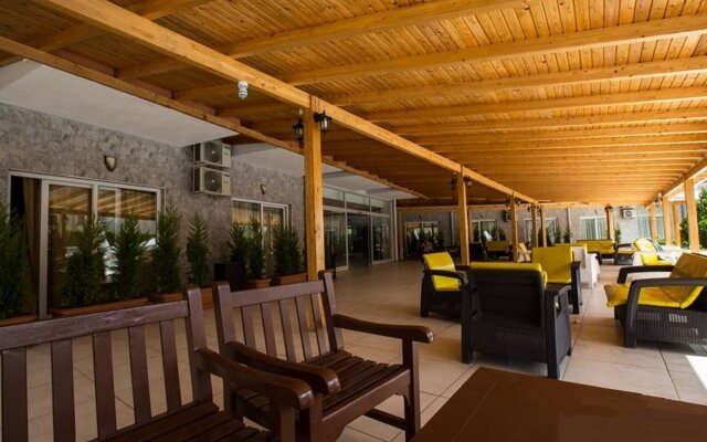 Asel Resort Hotel
