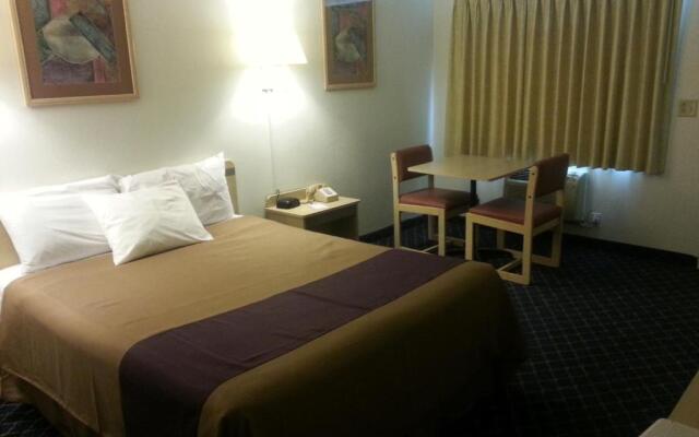Americas Best Value Inn Lincoln