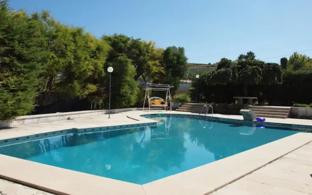 Sprawling Villa Near Alenquer