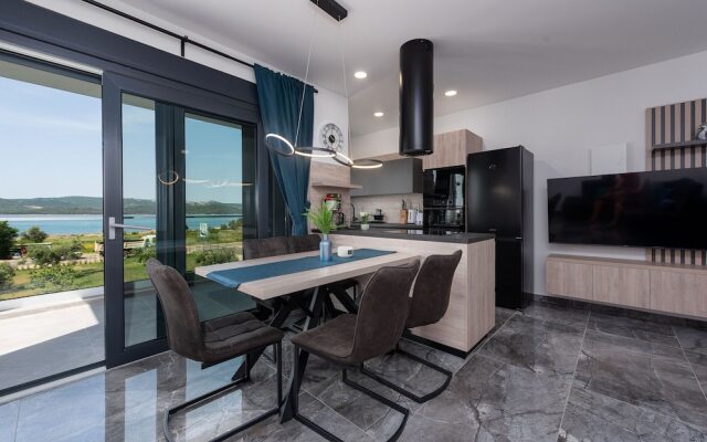 Villa Blue Sky 1