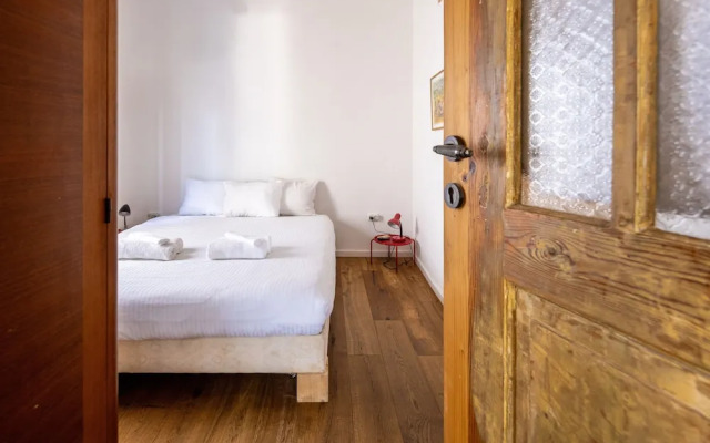 Allenby Artsy Stay by Sea N' Rent