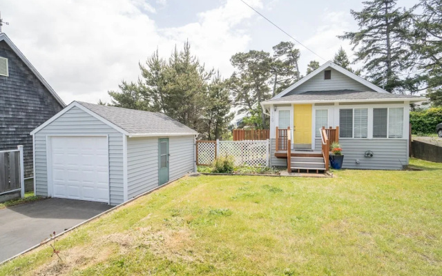 Seaside Prom 2 Bedrooms 2 Bathrooms Home