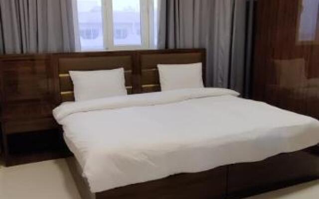 Al Noor Suites