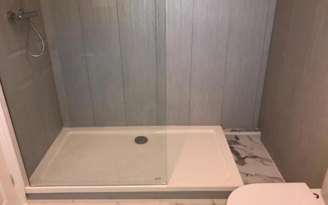 Ulverston South Lakes Spacious 3 Bed G/F Apartment