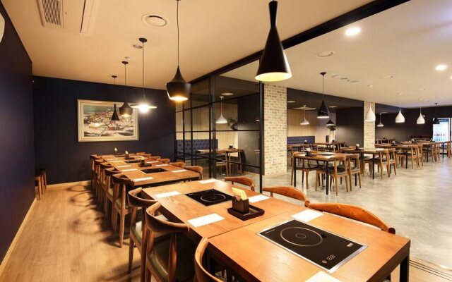Travelodge Myeongdong Namsan