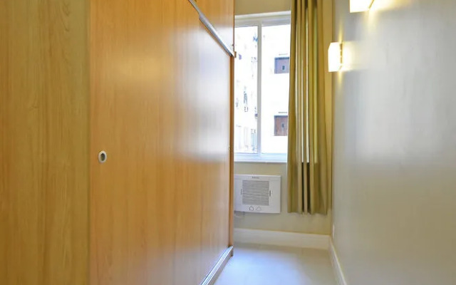 LinkHouse Beautiful High Floor 1-BDR c2-0036