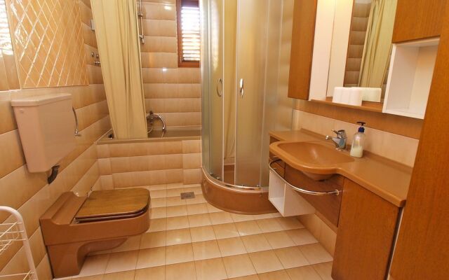 Apartments Fumica 954