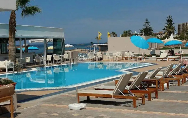 Mila Malia Studios Hotel