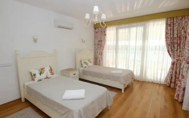Villa Beaton