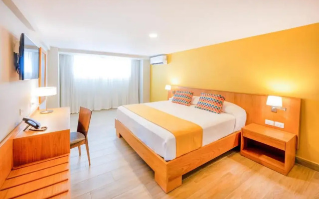 Coral Costa Caribe Beach Resort - All Inclusive