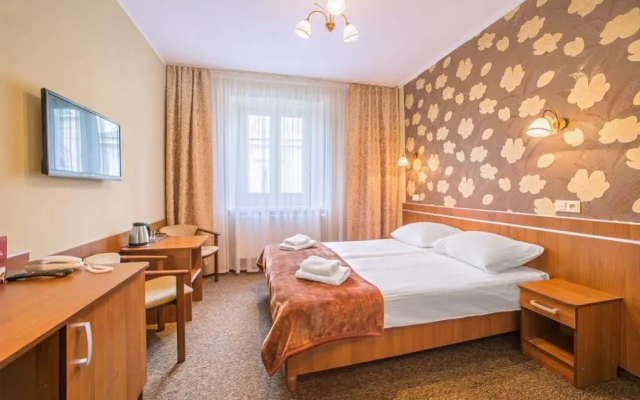 Hotel Bristol