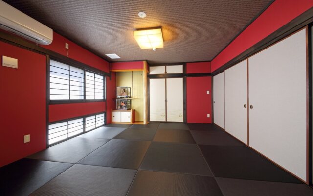Guest house TIGA - Hostel
