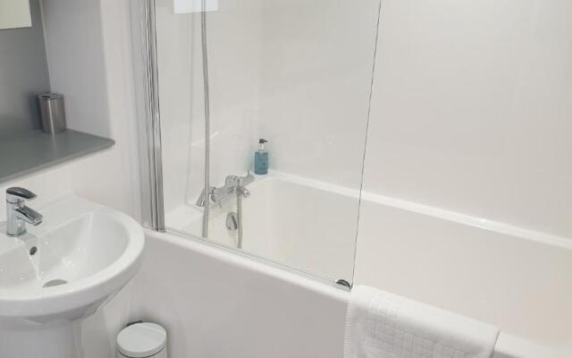 Quay Apartments @ Exchange Salford Quays