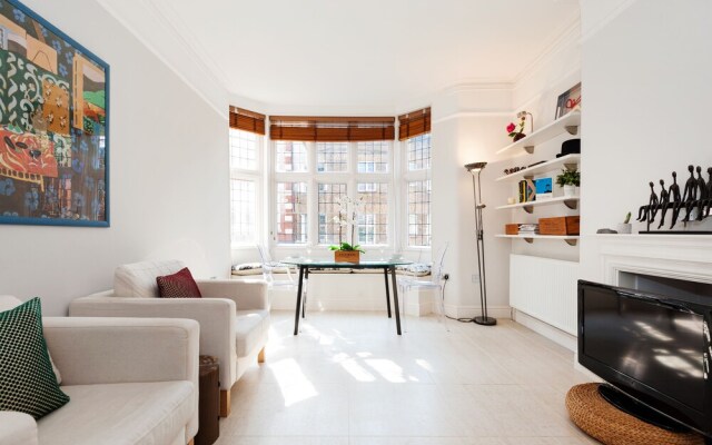 The Drayton Gardens Residence - DF1