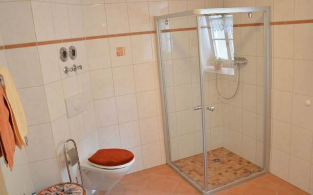 Peaceful Apartment in Plütscheid Eifel near Forest