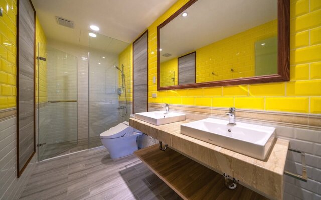 Otis Inn (Certificate No.: 2531, 2541, 2555, 2556)