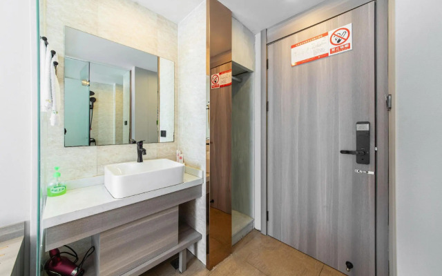 Fucheng Business Hotel