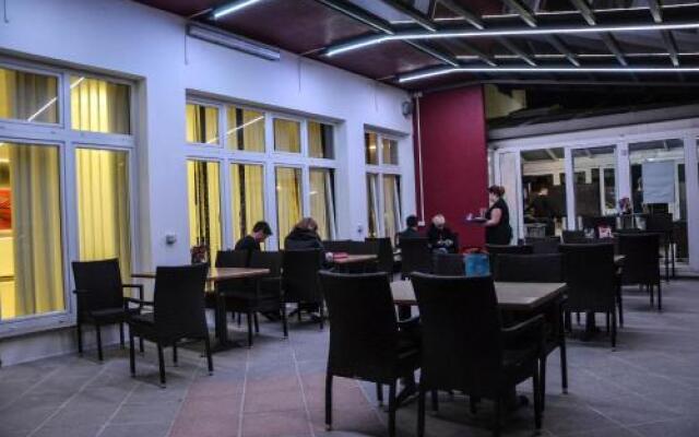 Presta Hotel