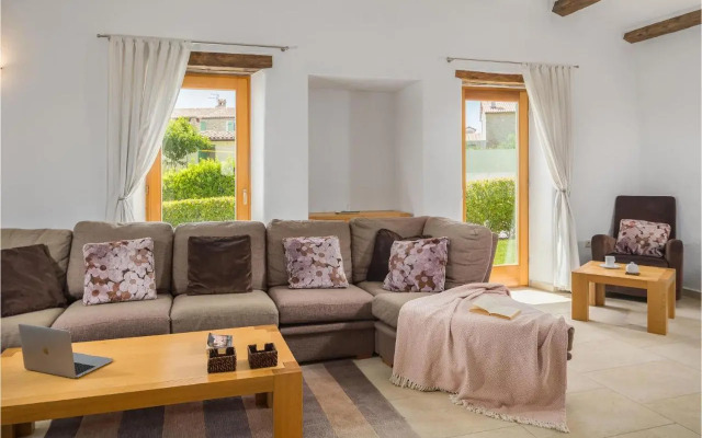 Holiday home Baredine bb IV