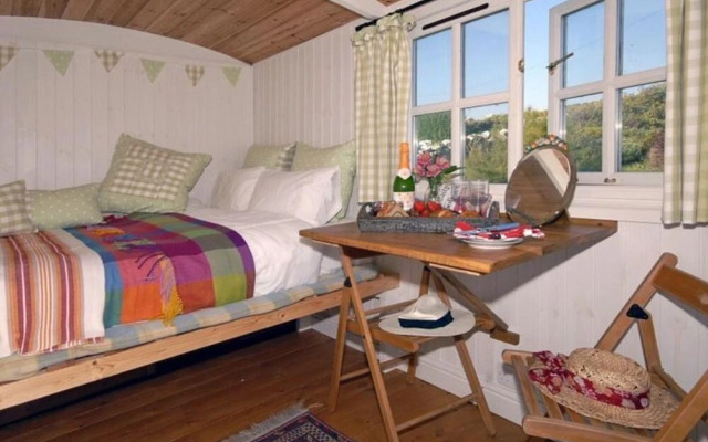 Shepherd's Hut