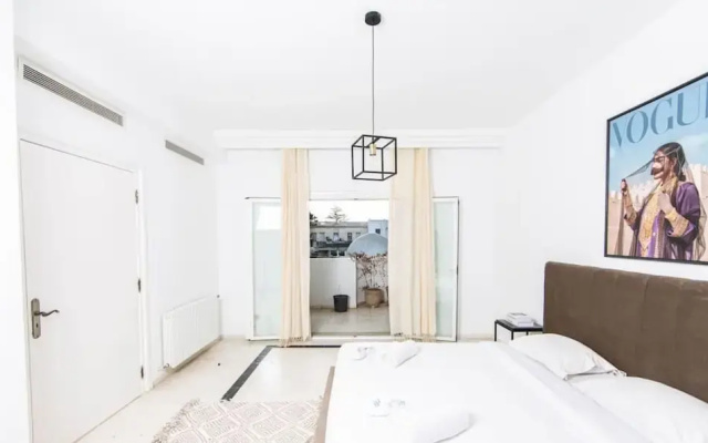 Le Parfait II Bord de mer Central et Luxueux