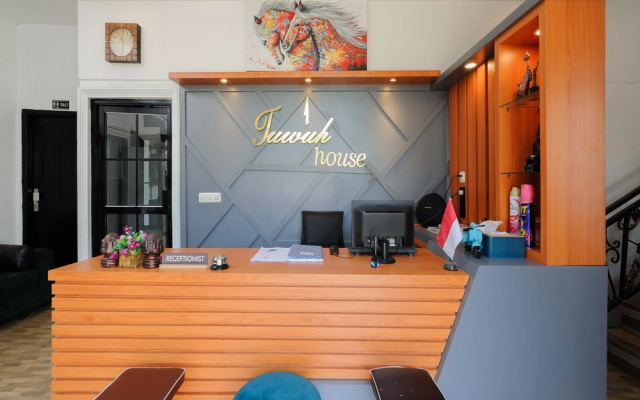 Urbanview Hotel Syariah House of Tuwuh by RedDoorz – Hotel Rooms – Bandar Lampung