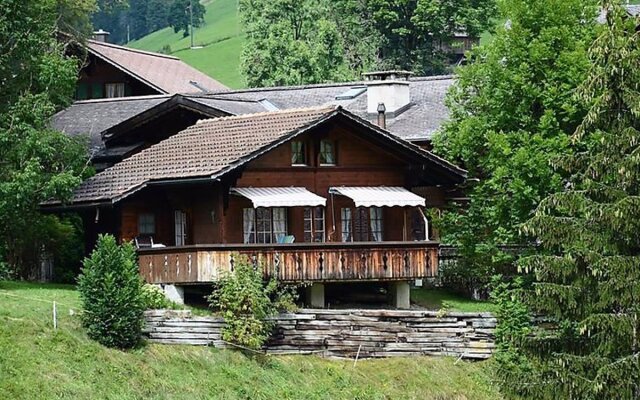Marmotte, Chalet