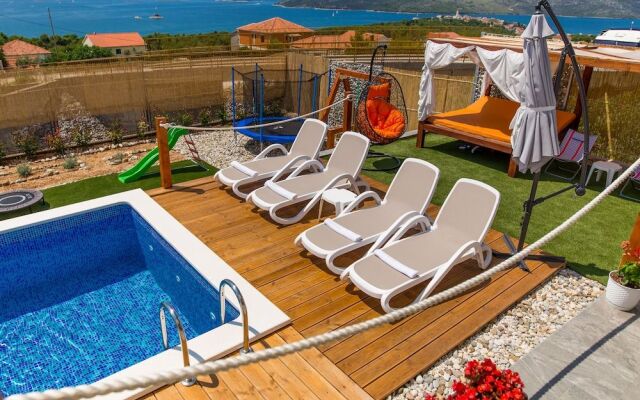 Villa Hedonist