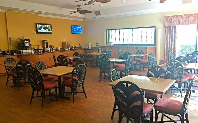 Holiday Inn & Suites Boca Raton - North by IHG