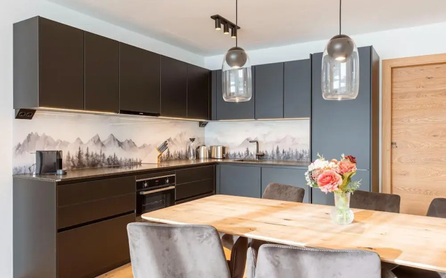 Exclusive Apartment in Fiss