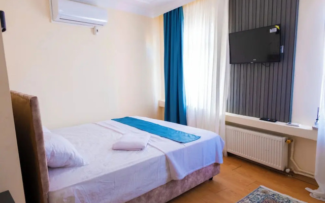 Çinar Otel
