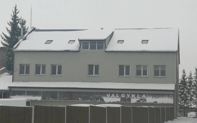 Viesbutis Kelyje
