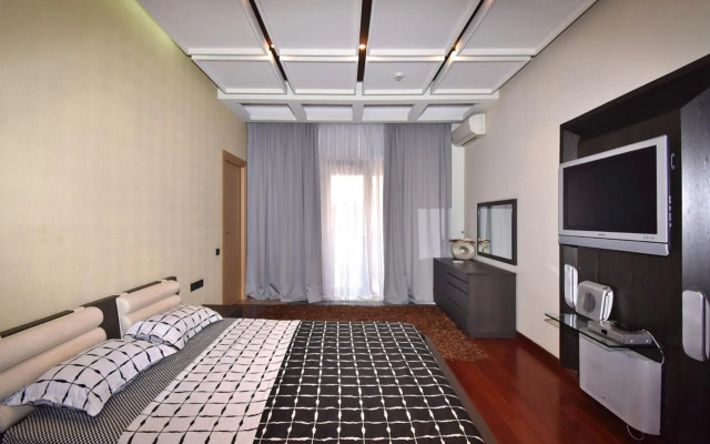 Teryan street, 3 bedrooms Luxury, Duplex apartment TT444