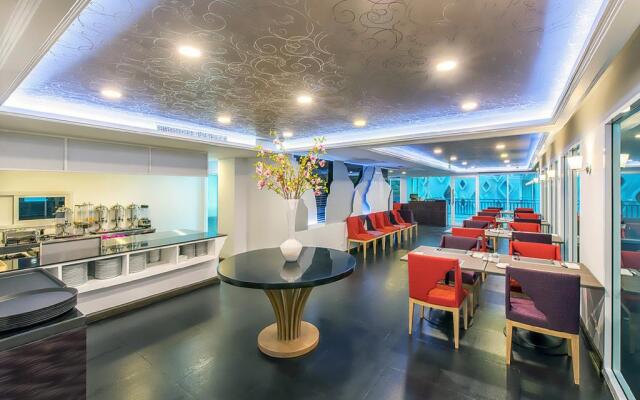 Anajak Bangkok Hotel