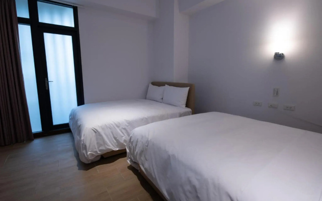 LIANN Hotel